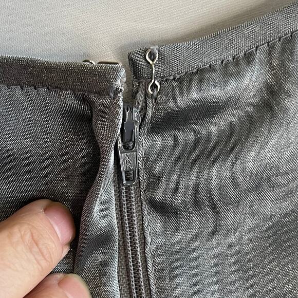 VTG Cache Mini Dress Silver Metallic Fit and Flare Size 6 Retro Party Evening - Picture 8 of 9